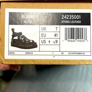 Dr martens Blair’s hydro leather strap sandals